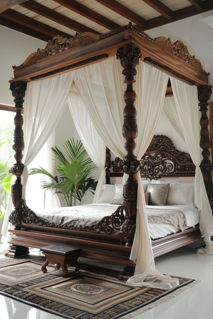 Maharaja Heritage Four Poster Canopy Bed